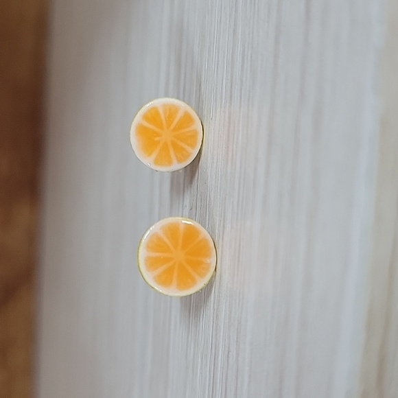 ORANGE SLICE POTTERY STUD EARRINGS - Picture 1 of 7